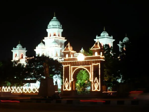 Hyderabad: Gold Prices, Travel, and What's Driving Demand